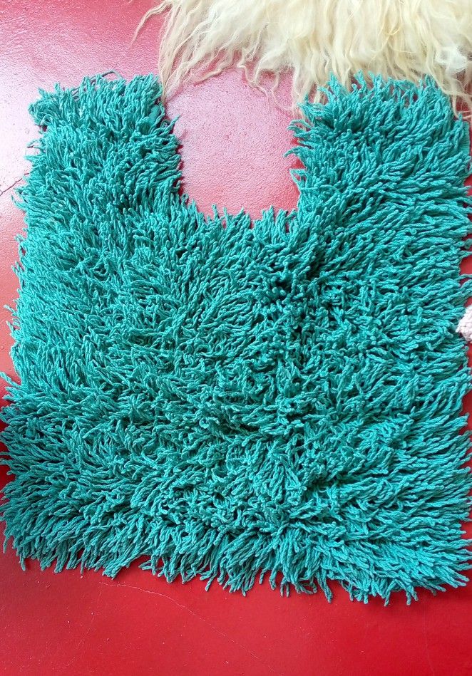 (As is) Toilet Rug, Furniture & Home Living, Bathroom & Kitchen