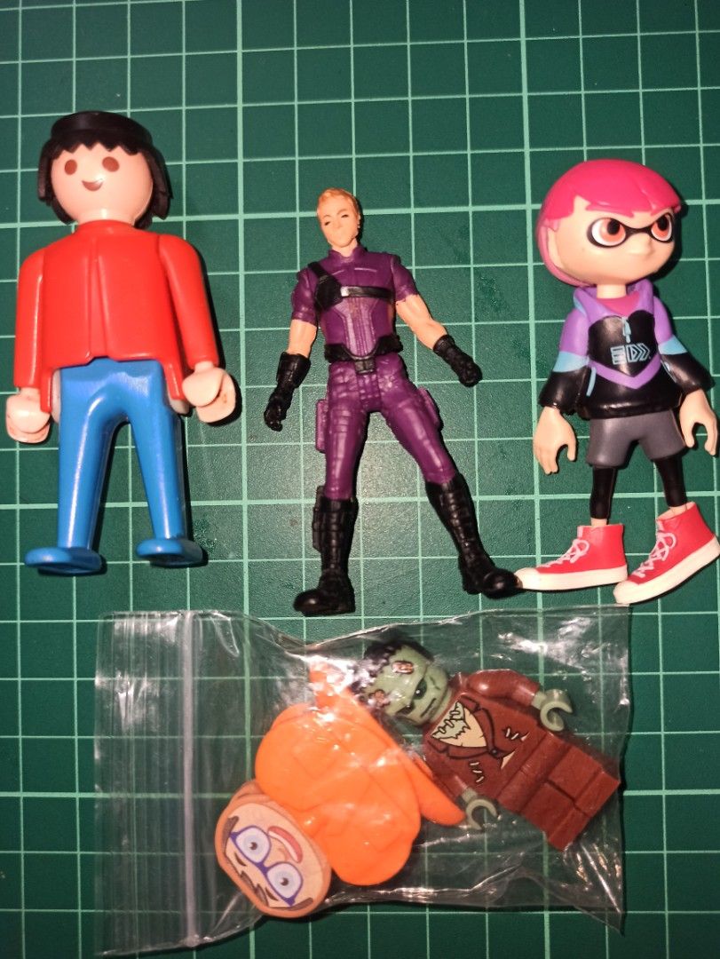 Lego like figures online