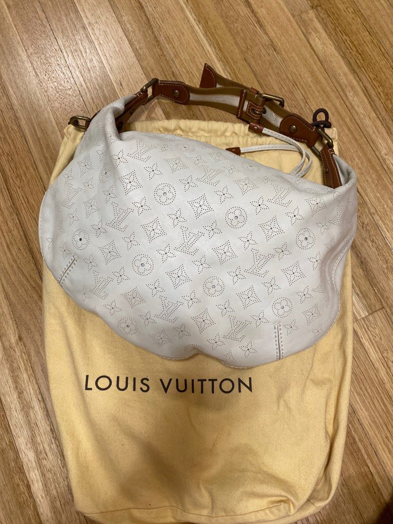 Louis Vuitton, Bags, Louis Vuitton Mahina Onatah Gm