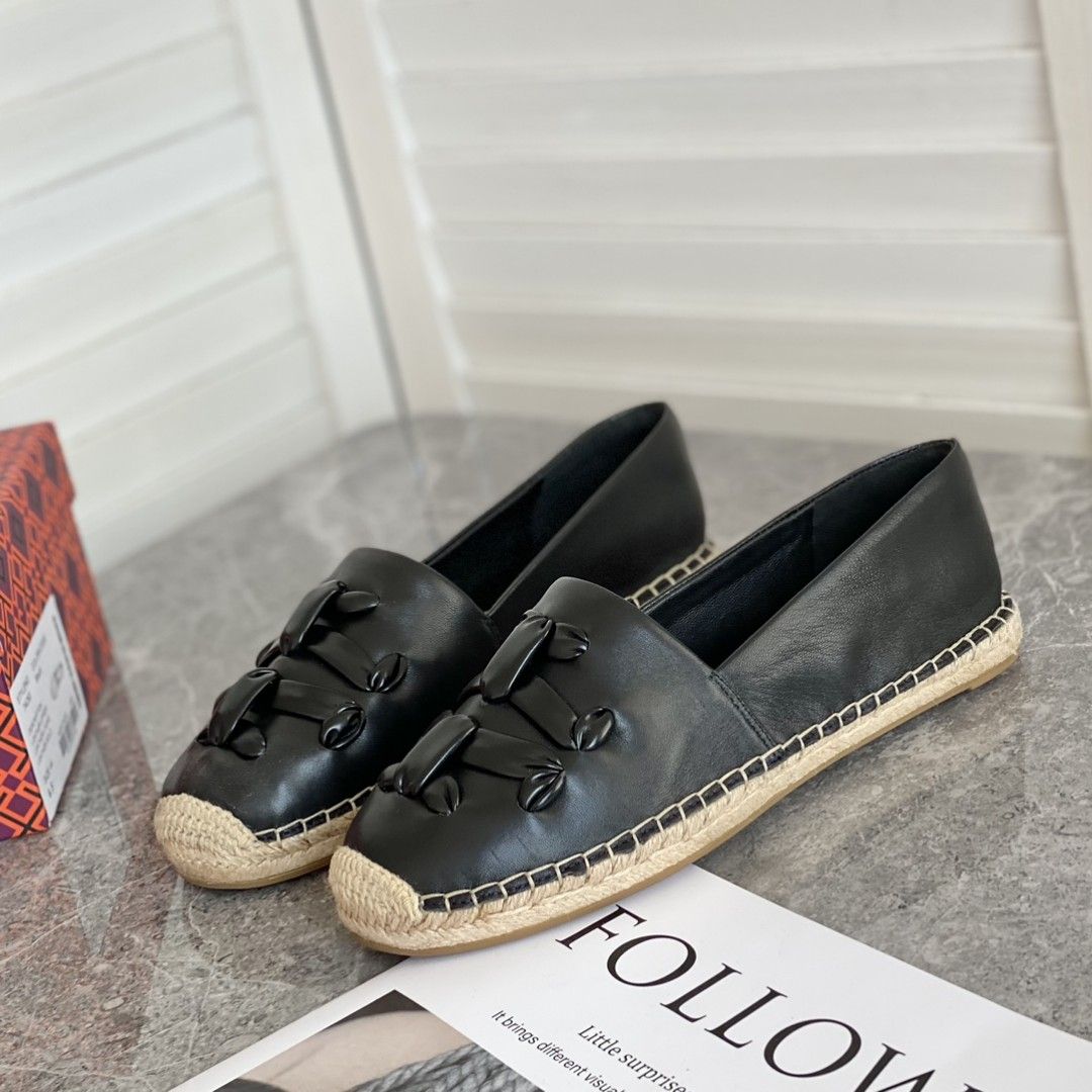 Authentic Tory Burch Woven Leather Double T Espadrilles Black, Women's  Fashion, Footwear, Flats on Carousell