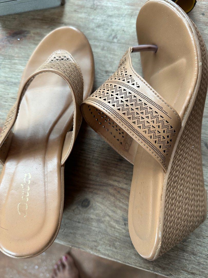 Bata discount heel sandals