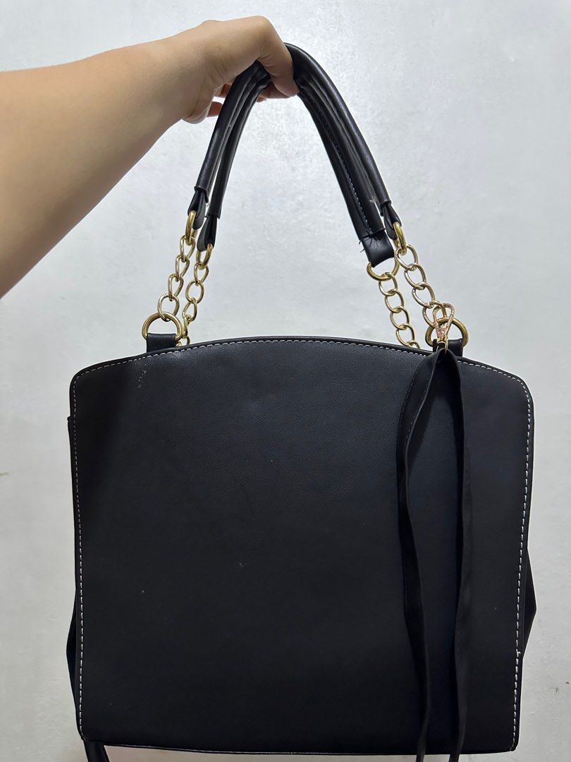 Belladonna bag (Category: Shoulder Bags) located in General Trias. Submitted by treasuresbyp (Listing ID 1219336481, Image 2). Description: .