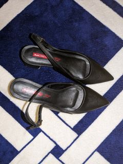 (Category: ) located in . Submitted by nneess (Listing ID 1219324251, Image 1). Description: .