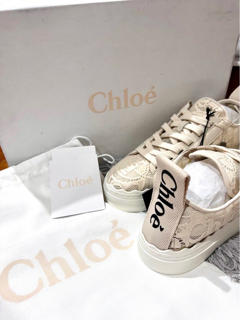 BN CHLOE LAUREN SNEAKERS LACE SIZE EU 38 and 39 Men s Fashion