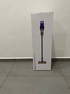 BRAND NEW! Dyson v12 detect slim fluffy