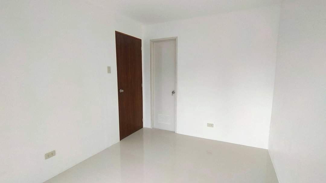 BRAND NEW TONDO MANILA TOWNHOUSE, Property, For Sale, Townhouse on