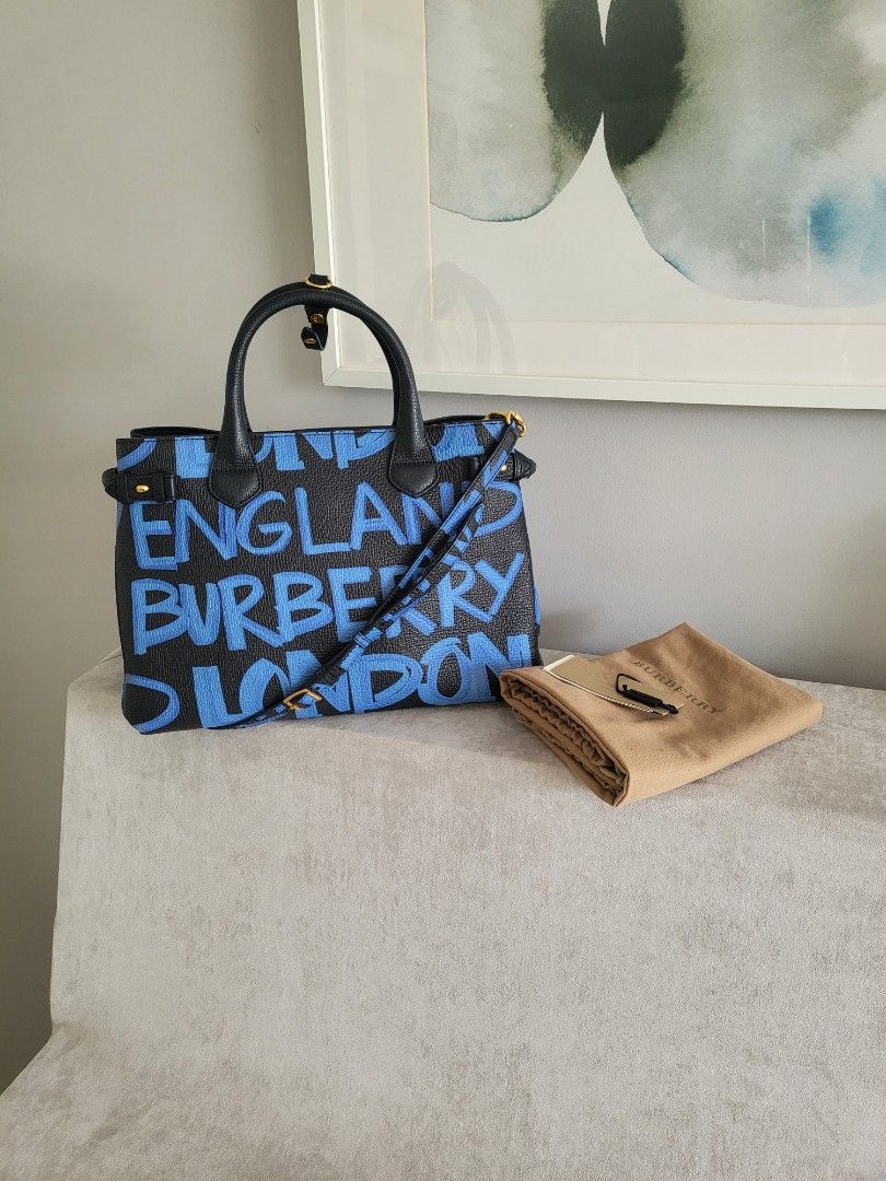 Burberry 2025 graffiti tote