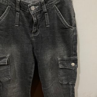 (Category: ) located in . Submitted by yinyin.preloved (Listing ID 1219282122, Image 1). Description: .