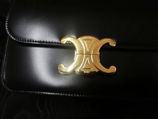 （分類：）位於 。 由 catchacat 提交（商品編號 1219199555，圖片 1）。簡介： 。