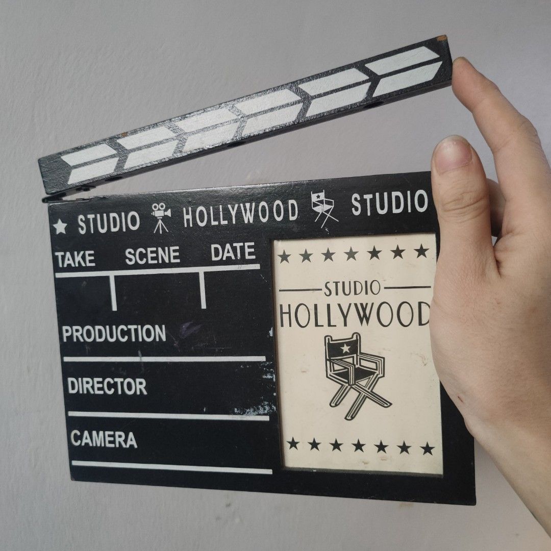 Clapperboard Picture Frame (Category: Frames & Pictures) located in Makati City. Submitted by wildfish.637da4 (Listing ID 1219203464, Image 2). Description: Selling for PHP 200 only. Bought in USA. RFS: Decluttering Location: Salcedo Village Makati City.