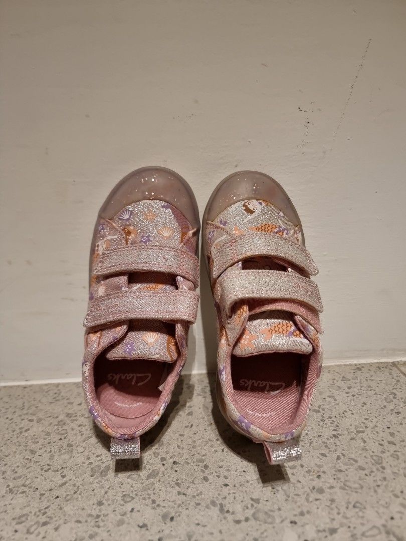 Clarks kids shoes size store