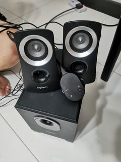 Computer speaker with Bass