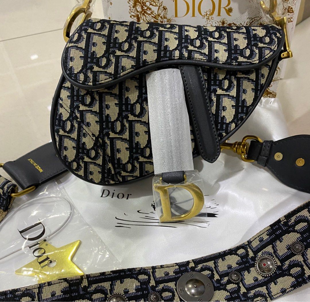 Authentic Dior Mini Saddle Bag, Luxury, Bags & Wallets on Carousell