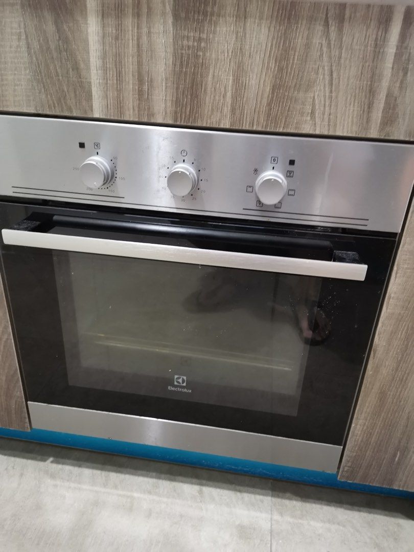 Electrolux builtin oven, TV & Home Appliances, Kitchen Appliances