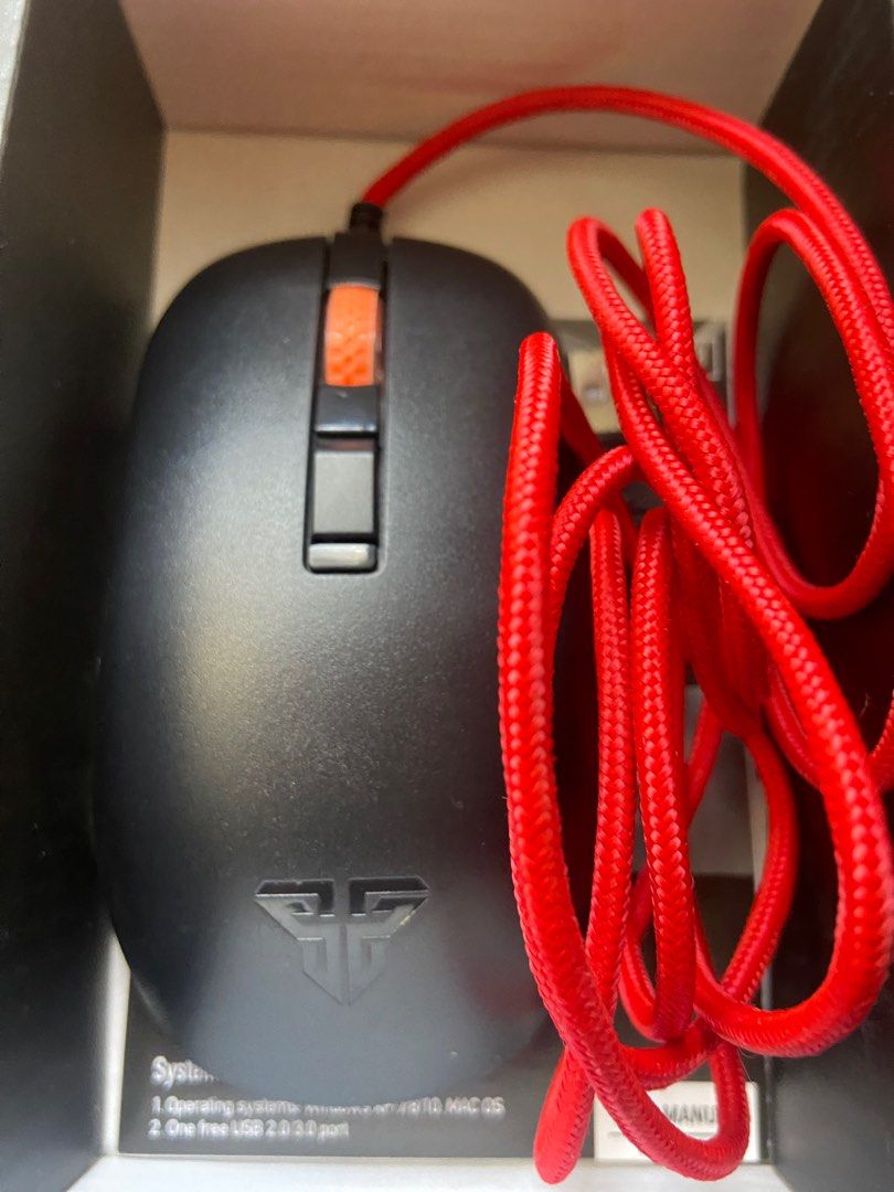 Fantech G13 (Category: Mouse & Mousepads) located in Taytay. Submitted by aletheax_x (Listing ID 1219167048, Image 2). Description: BOUGHT FOR 400 USED ONLY FOR TWO MONTHS .