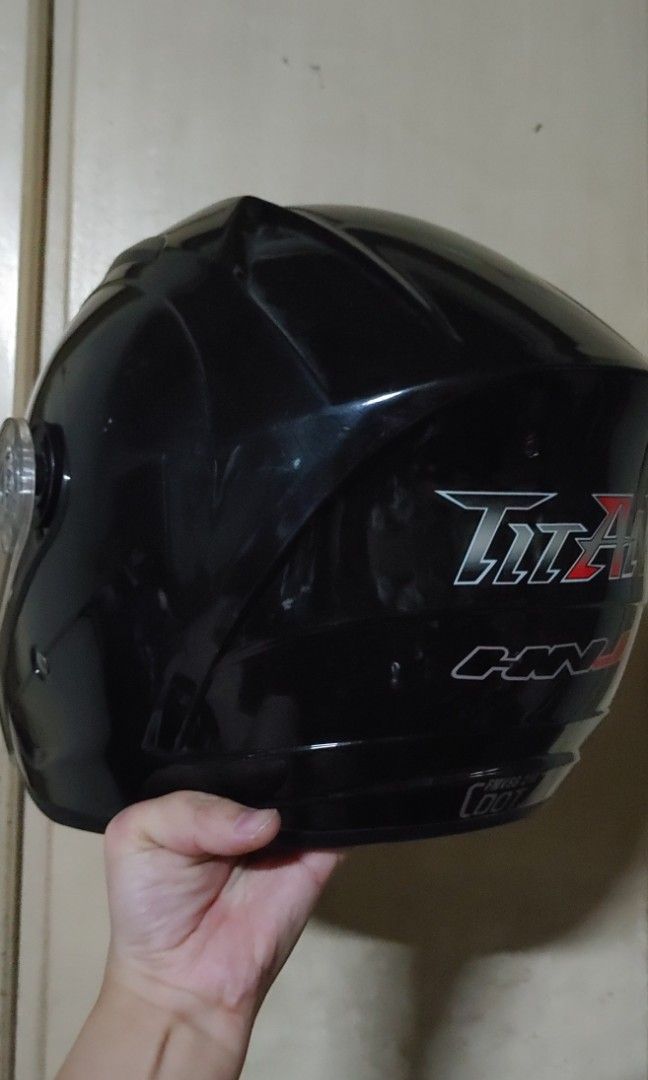 Hnj hotsell titan helmet