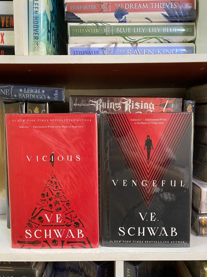 [HB] Villains Duology by V. E. Schwab (Vicious & Vengeful) on Carousell