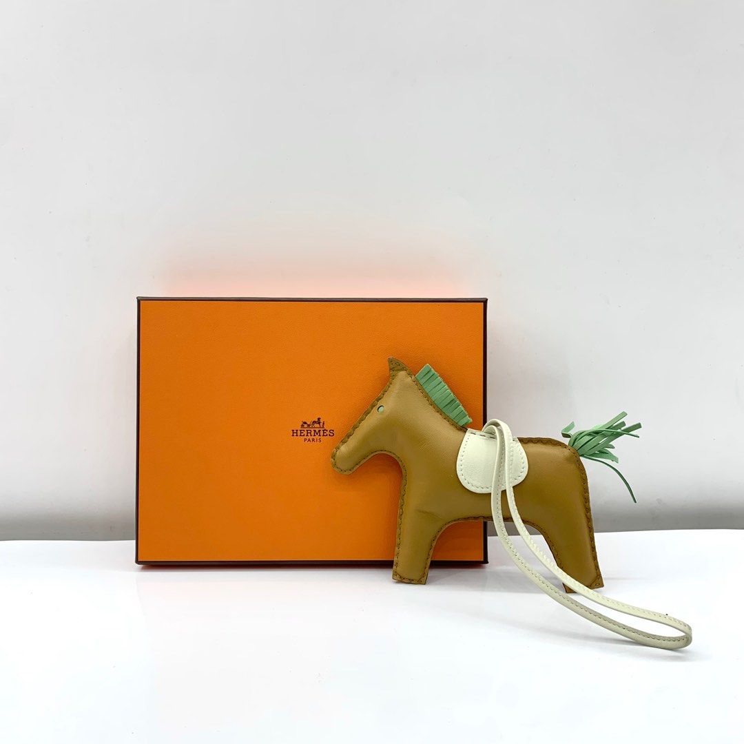 Hermes rodeo stamp deals