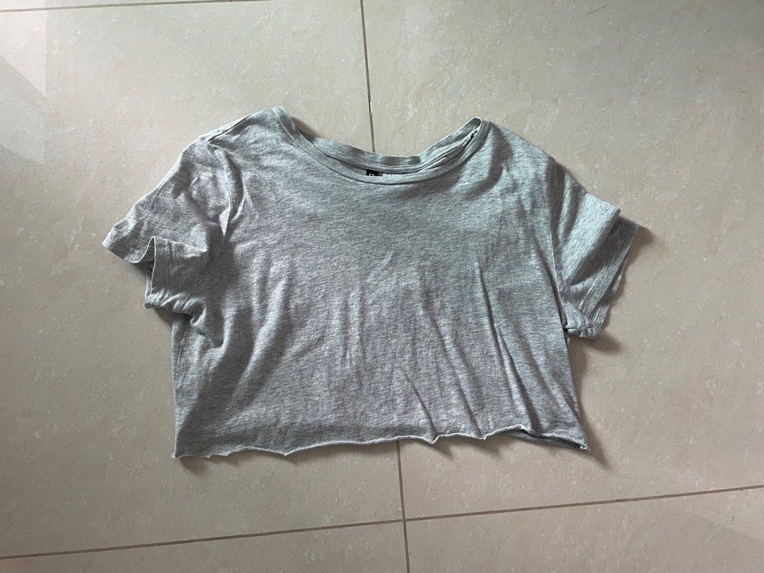 H&m divided deals crop top
