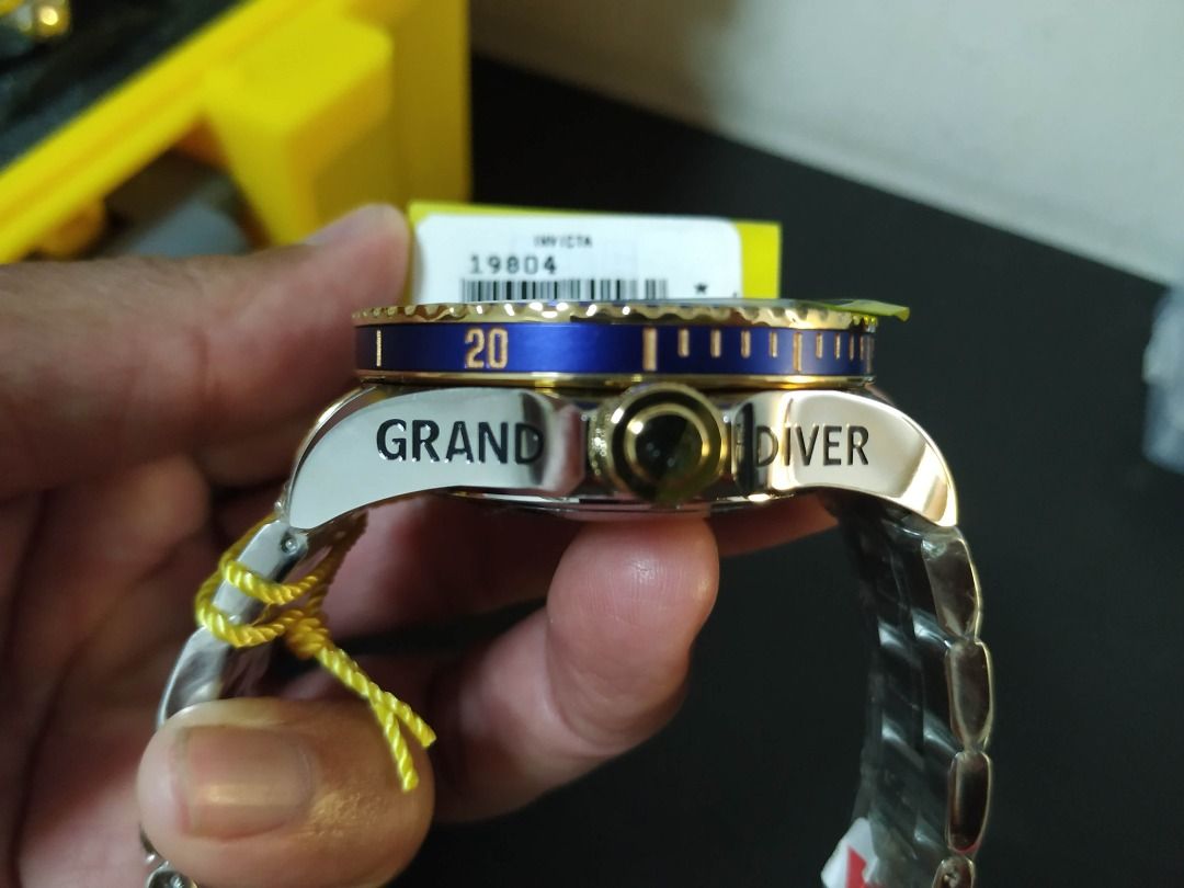 Invicta 19804 outlet