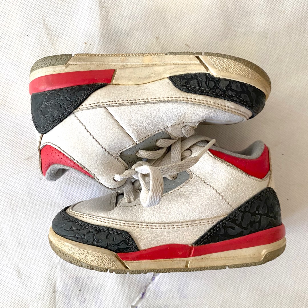junior jordans size 3