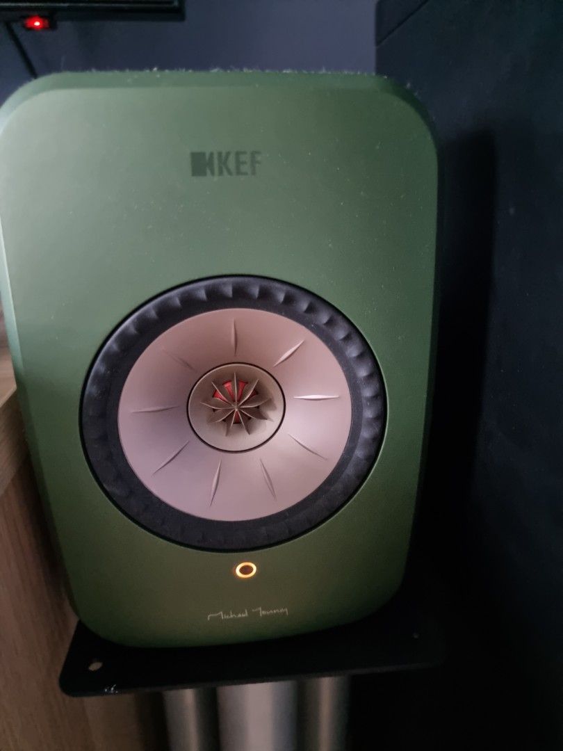 Kef LSX (with warranty), Audio, Soundbars, Speakers & Amplifiers on