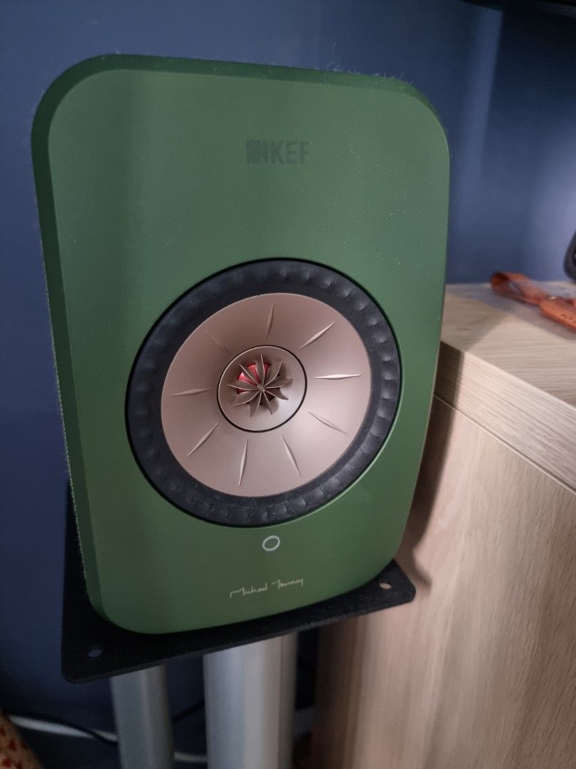 Kef LSX (with warranty), Audio, Soundbars, Speakers & Amplifiers on