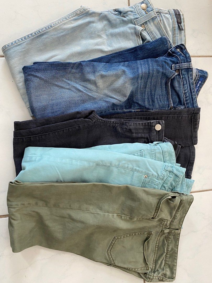 Levi's Size 24| Altered Jeans, Women's Fashion, Bottoms, Jeans on Carousell