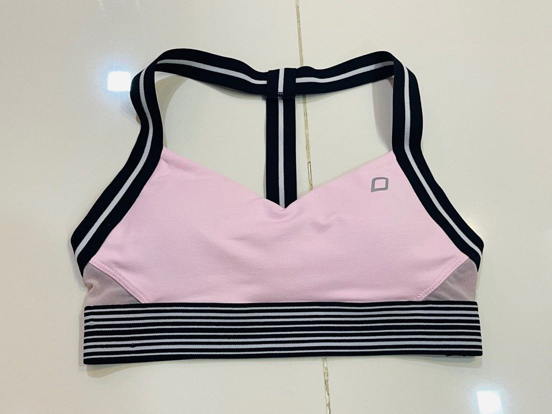 Lorna Jane pink sports bra - Size XS with original padding, Women's  Fashion, Activewear on Carousell