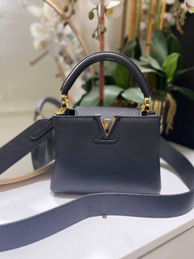 Louis Vuitton Capucines 2way Bag