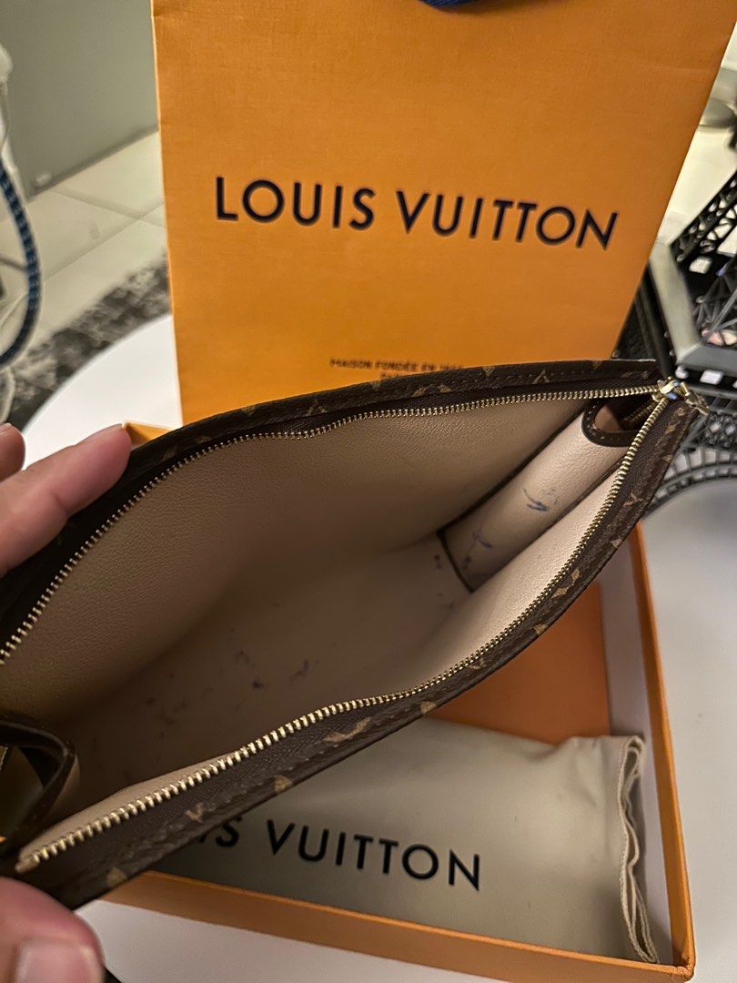 Brand New Louis Vuitton Toiletry Pouch 26 M47542