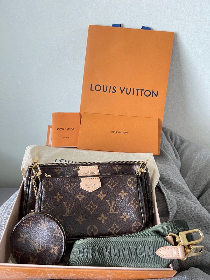 Louis Vuitton Multi Pochette Accessoires Light Pink in Grained