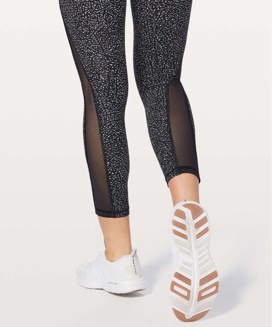 Lululemon (6) Train Times 7/8 Leggings White, Women's Fashion, Activewear  on Carousell