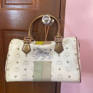 Mcm lion doctors bag Original, Luxury, Bags & Wallets on Carousell