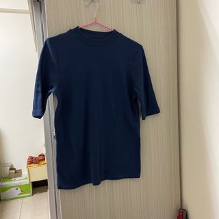Meierq 深藍色坑條上衣
