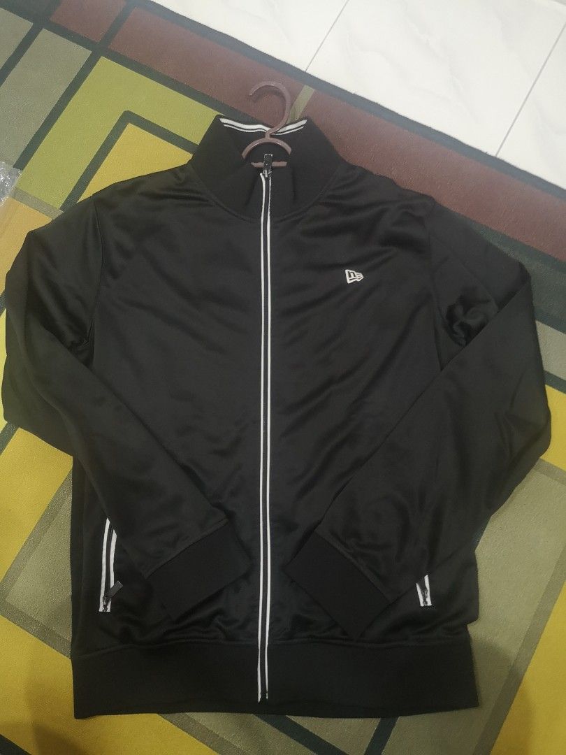 New Era Tracktop Men s Fashion Tops Sets Hoodies on Carousell