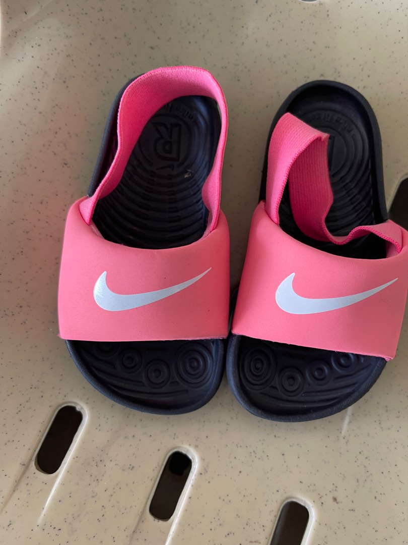 pink nike kawa slides