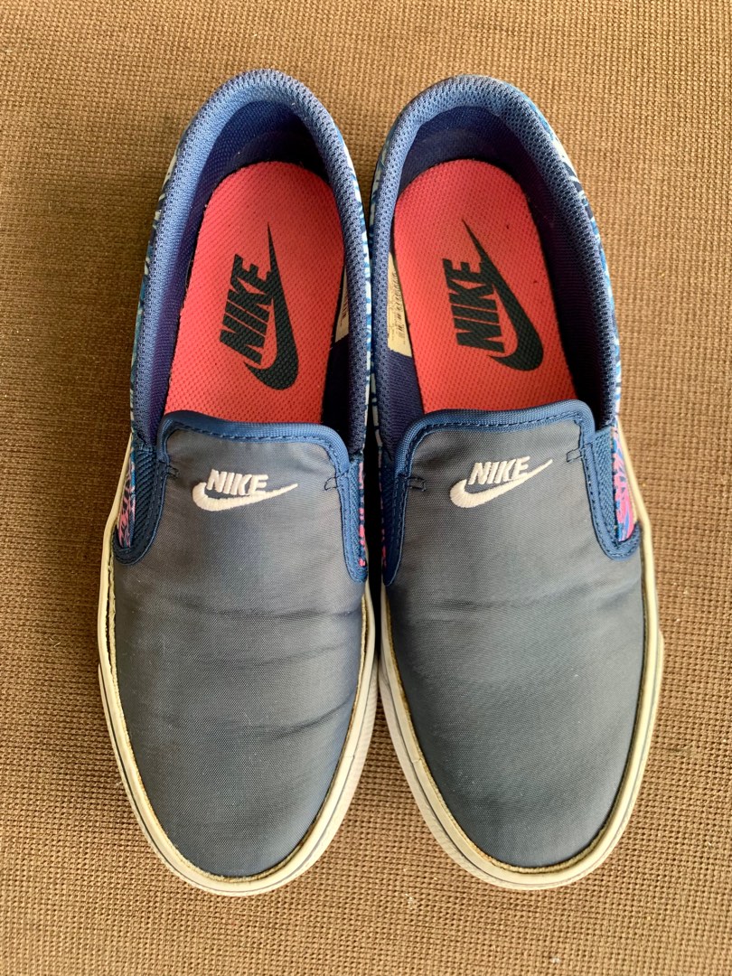 Nike toki slip store