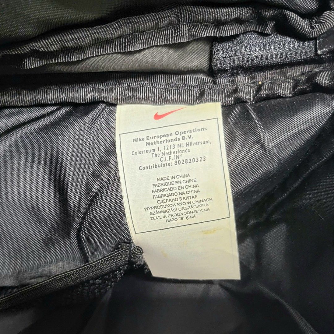 carry on luggage nike