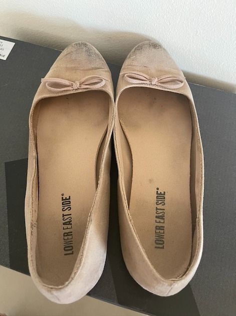 Beige online flats payless