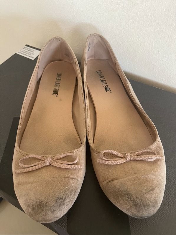 Beige online flats payless