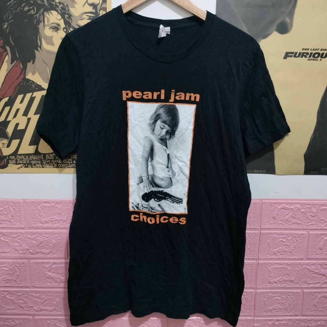 PEARL JAM BAND SHIRT on Carousell