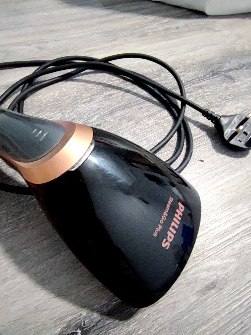 PHILIPS GC362 STEAM & GO PLUS HANDHELD GARMENT STEAMER IRON 1300W, TV