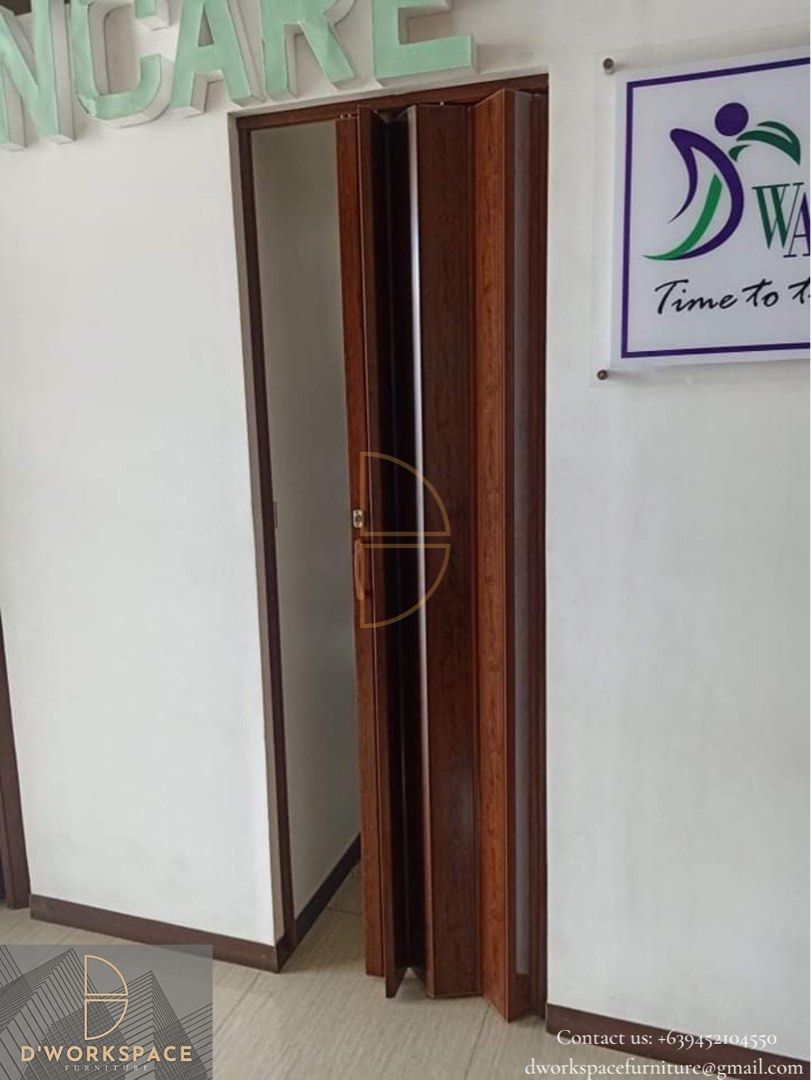 accordion folding doors with lock