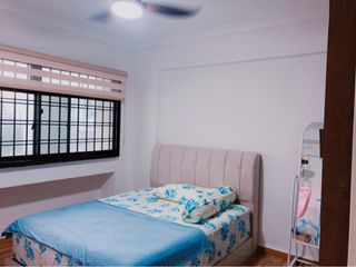 (Category: ) located in . Submitted by jcmakeupsg (Listing ID 1219269495, Image 1). Description: .