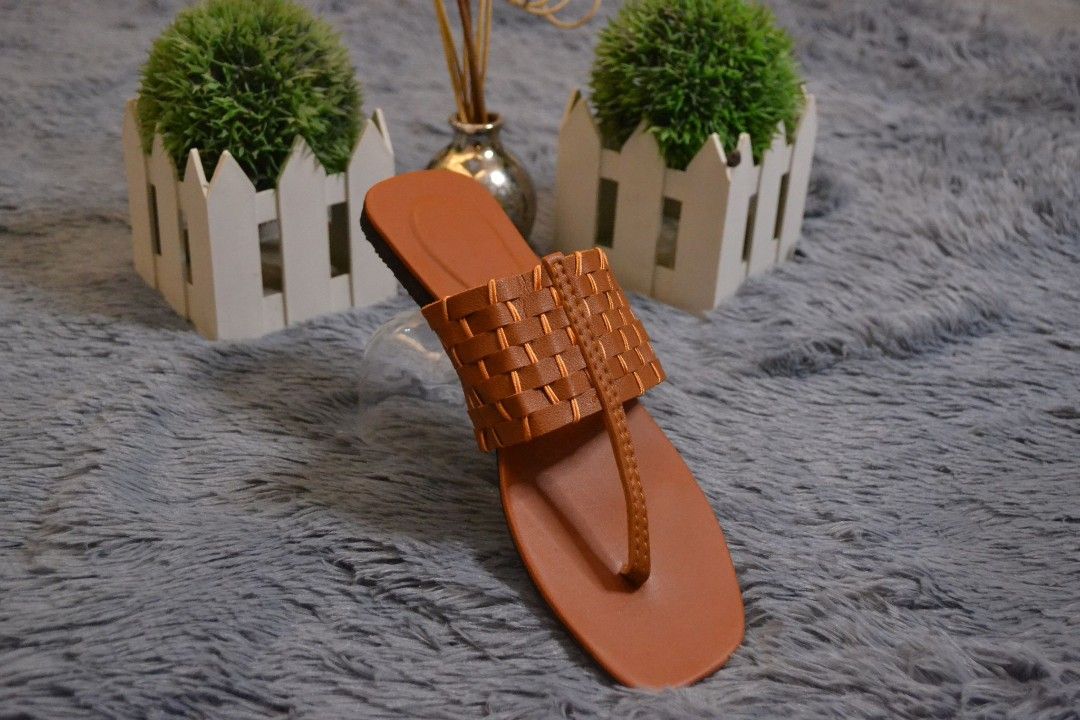Korean Leather Flats (Category: Flats & Sandals) located in Valenzuela. Submitted by leviathan99 (Listing ID 1219191219, Image 3). Description: *All flats are available for sizes 5, 6, 7 ,8, and 9 *Last price is 120..