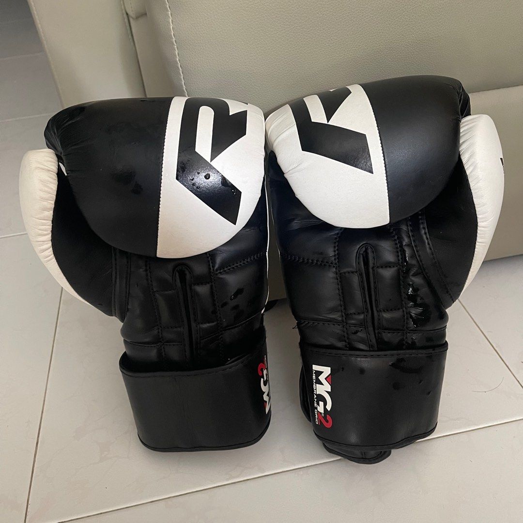 Rdx s4 boxing gloves sales