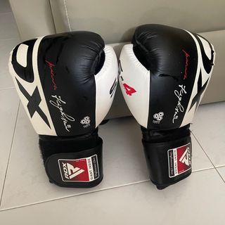 Rdx S4 Boxing Gloves
