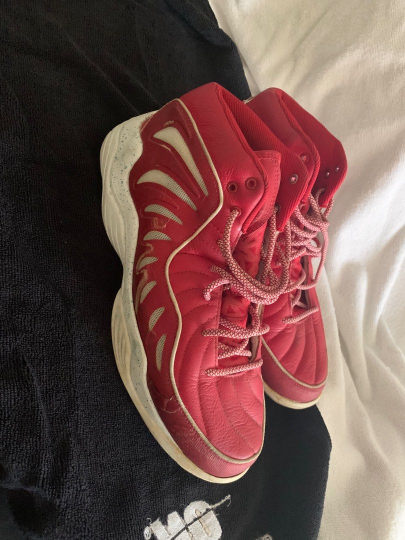 Reebok Basketball Sample Women s Fashion Footwear Sneakers On Carousell