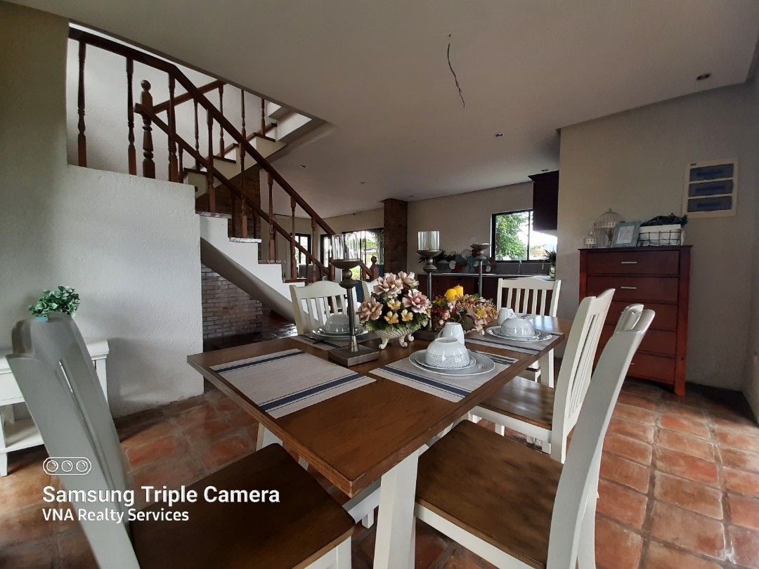 Rush House For Sale Parking For 2 Cars! RFO House and Lot For Sale at